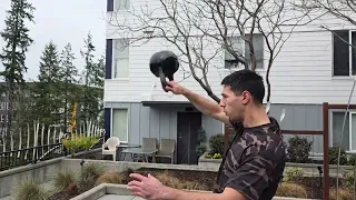 Trainer is training with Trainer #1 Hami Bahadori & Misha Marshak | Half Snatch with 8 kg kettlebell