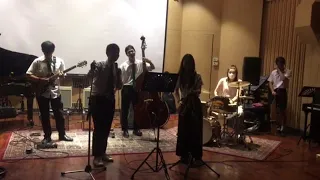 【Fanfan on drums】A man and a woman in house concert