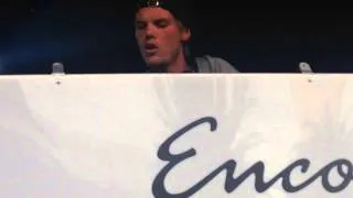 Avicii "City Lights" Encore Beach Club