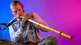 Live Looping in 4K with Throat Singing, Beatbox, Flutes, Djembe and more by Jerry Walsh