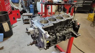 Hilux 3L rebuild episode #3