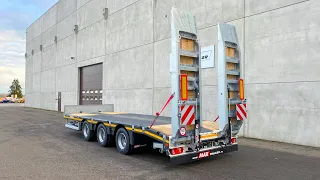 MAX Trailer - MAX300 flatbed low-loader trailer with 3 axles & single ramps