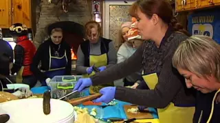 New Year Holiday Salad for Ukrainian Soldiers: Kyiv volunteers make festive food for troops