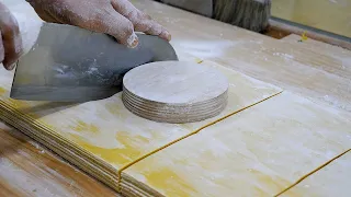 Dumpling Skin Knife Cutting Skill - Korean Street Food