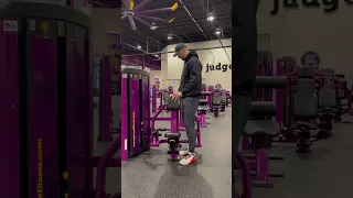 Planet Fitness - Seated Row machine w/voiceover