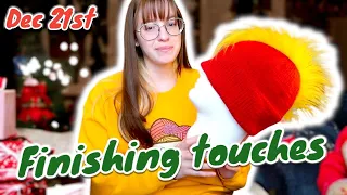 I finished all my presents! | Crochet Christmas Vlog | PassioKnit Kelsie