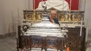 La traslazione di Sant’Angelo, urna spostata sull’altare maggiore