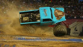 Monster Jam - World Finals 20 Intros, High Jump, and Freestyle Orlando 2019 (Day 2)