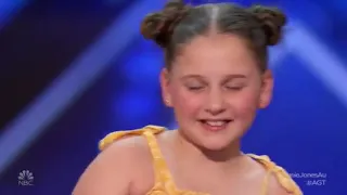 Annie Jones: Shy 12 Year Old Aussie Girl SLAYS "Dance Monkey" On @America's Got Talent