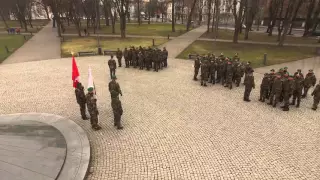 Šaulių žygis aplink Vilniaus miesto gynybinę sieną.