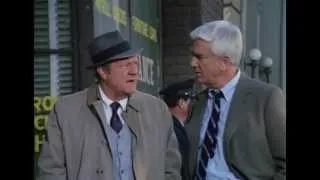 Police Squad Interrogatoire