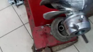 проверка балансировки импеллера на колёсном стенде /check the impeller balancing on a wheeled stand