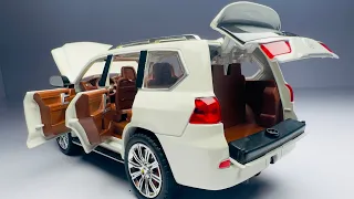 Unboxing of Lexus LX570 Realistic Miniature Diecast Model Car
