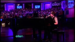 Greyson Chance Performs "Waiting Outside The Lines" on Ellen [HQ/HD]
