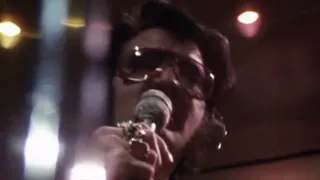 Elvis Presley - Burning Love  (Version écourtée)   prise 2  (1972)