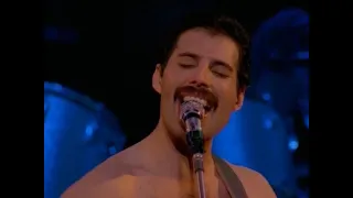 Queen - Crazy Little Thing Called Love (Live)