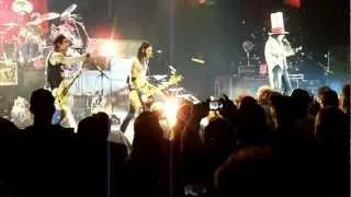 Alice Cooper Live Reno 2012 "Schools Out" - "Another Brick in the Wall"