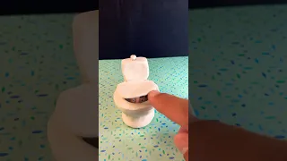 Skibidi toilet ( clay )
