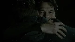 The Vampire Diaries: 8x14 - Damon comes back to life and hugs Stefan [HD]
