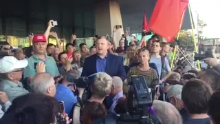 Митинг на площади Владивостока по поводу итогов выборов губернатора Приморья