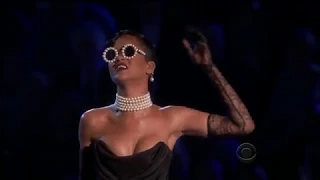 Rihanna - Diamonds на Live Victoria's Secret Fashion Show 2012  Часть 2