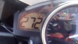 Yamaha r6 top speed a 273 Km/h