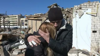 Life under the bombs in the western Ukrainian town of Zhytomyr • FRANCE 24 English