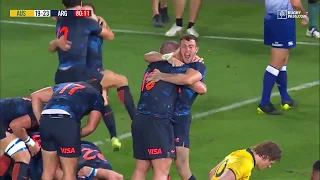 El Tackle de Lavanini a Folau