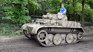 Panzer II Luchs start up and drive - Militracks 2017