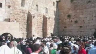 BIRKAT KOHANIM AT KOTEL ON SUKKOT JERUSALEM ISRAEL