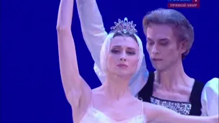 Tchaikovsky. Swan lake - White adagio. Zakharova - Uvarov