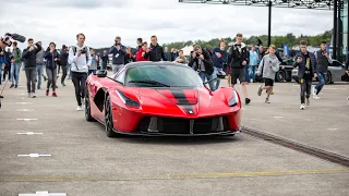 Ferrari LaFerrari - Drift, Burnouts & Accelerations !