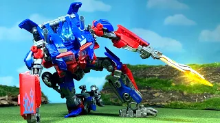 Optimus Prime vs. Galvatron stop-motion