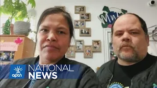 Gas station owners hailed as ‘hometown heroes’ following wildfire evacuation in Manitoba | APTN News