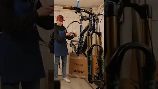 Dream Build bike - Santa Cruz Megatower 2023