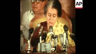 SYND 20-10-71 INDIRA GANDHI SPEAKS AT PRESS CONFERENCE IN NEW DELHI