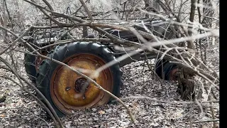 Abandoned mystery tractor in the woods!!!