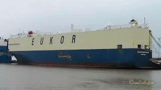 car carrier MORNING MARGARETA 9VHC2 IMO 9367580 Emden RoRo cargo vessel Autotransporter