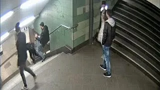 В Германии задержан хулиган, столкнувший девушку с лестницы в метро