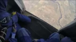 The amazing rescue of the sky diver who suffered a seizure after jumping from 10,000 feet.