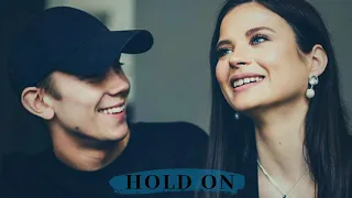 HOLD ON 《Maja & Sebastian》