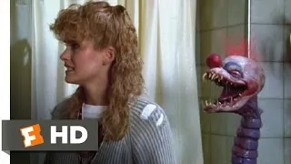 Killer Klowns from Outer Space (8/11) Movie CLIP - Capturing Debbie (1988) HD