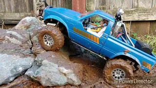 RC 4x4 back yard crawling off road course trail finder 2 and Axle crawler