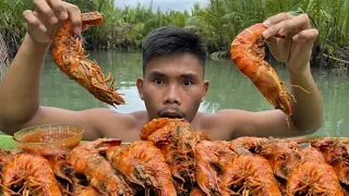 Asmr Eating Giant Shrimp with Spicy Sauce | Boy Tapang 🦐🥵🌶