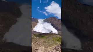 Amazing fully developed Avalanche #avalanche #hitechinfo #science