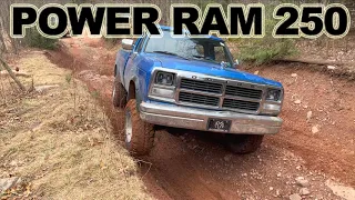 Dodge Ram 250 Power Ram 4x4 Off-Roading Classic Full Size Truck 2500