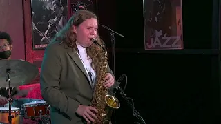 Mike Boone Quartet featuring Sarah Hanahan - I'll Remember April