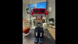 Make Optimus with us (Lego build🚚)