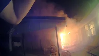 Cop and Neighbor Rescue 5 Sleeping Kids From Burning Home in Texas