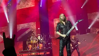 Judas Priest - Breaking the Law (live in Boston)